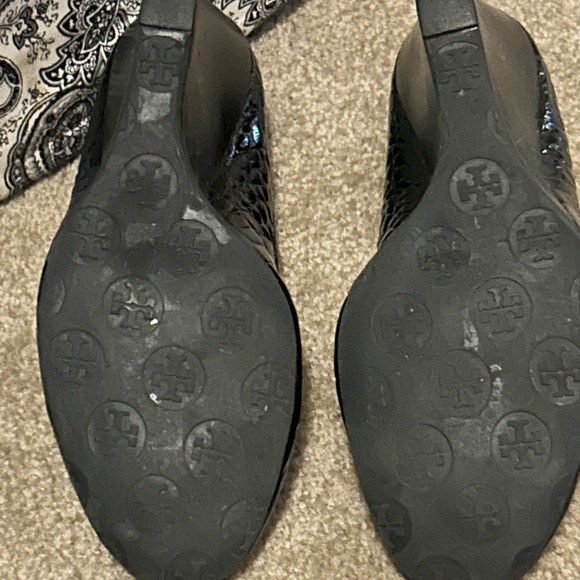 Tory Burch Sophie Wedge - Picture 2 of 3